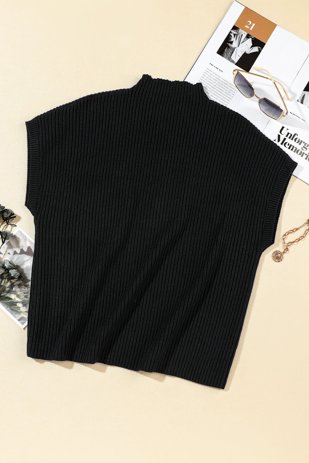 Patch Pocket Ribbed Knit Short Sleeve Sweater